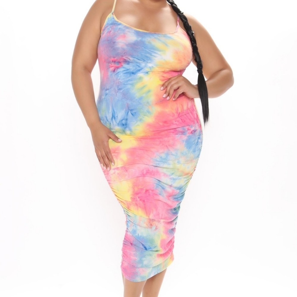 NWOT FashionNova tie dye, ruched side dress, 3x